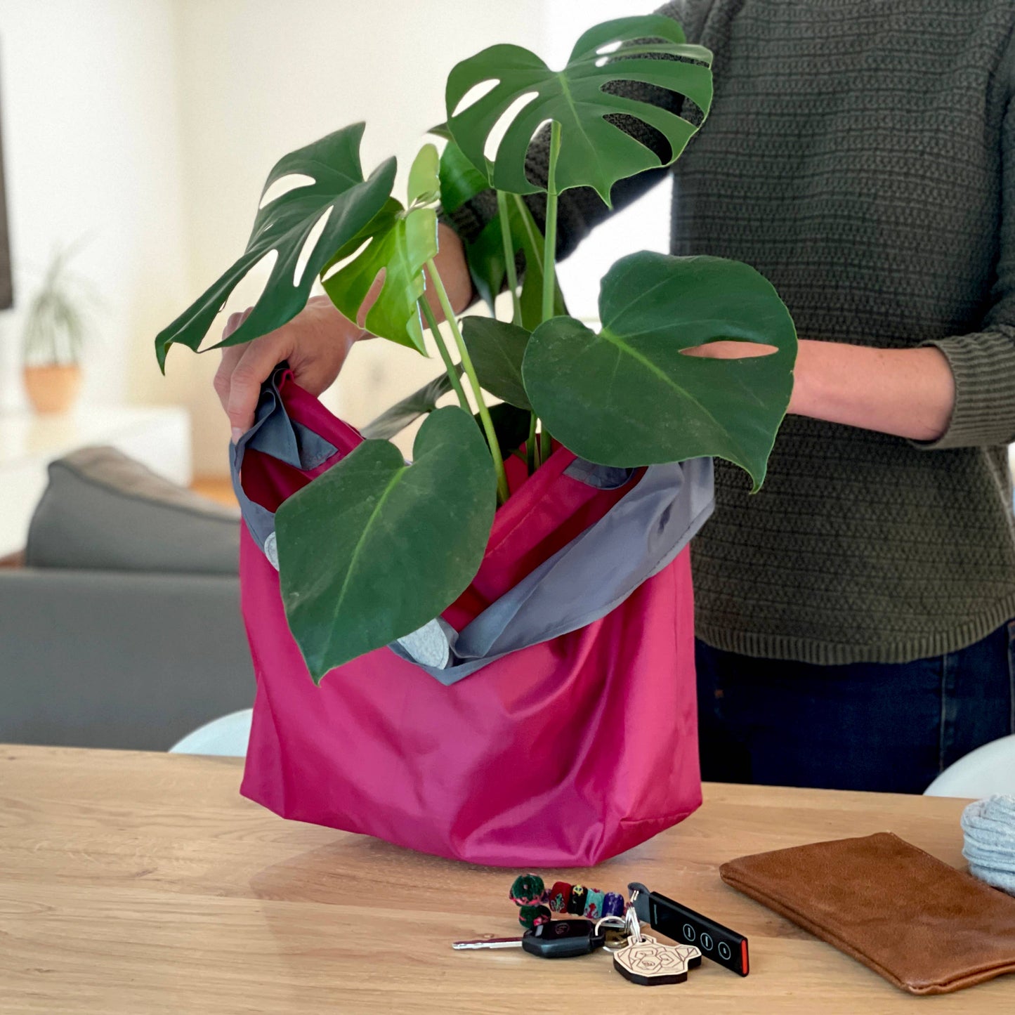 24-7 Bag - fold up tote bag - eggplant