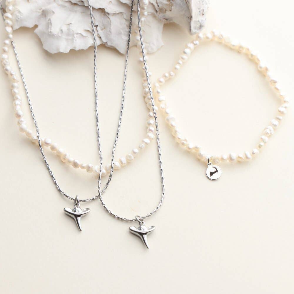 Cape Cod Jaws Shark Tooth Necklace: Sterling Silver