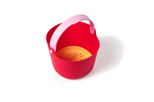 Quut Bucki - Bucket & Sand Sifter. Beach Sand and Pool Toy.: Cherry