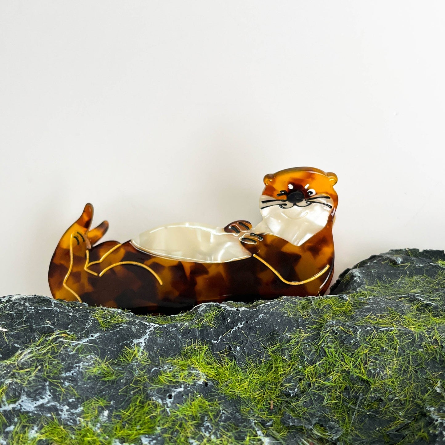 Sleeping Otter Claw Clip, Animal Hair Clip