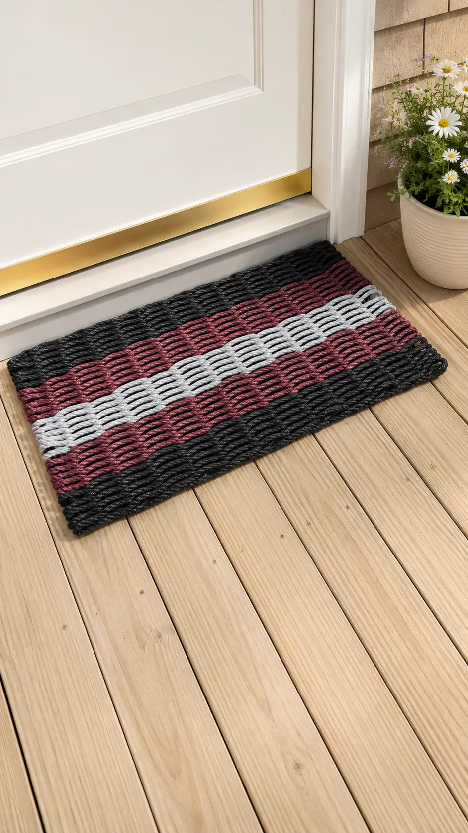 5 Stripe Lobster Rope Mat Black, Burgundy and Gray