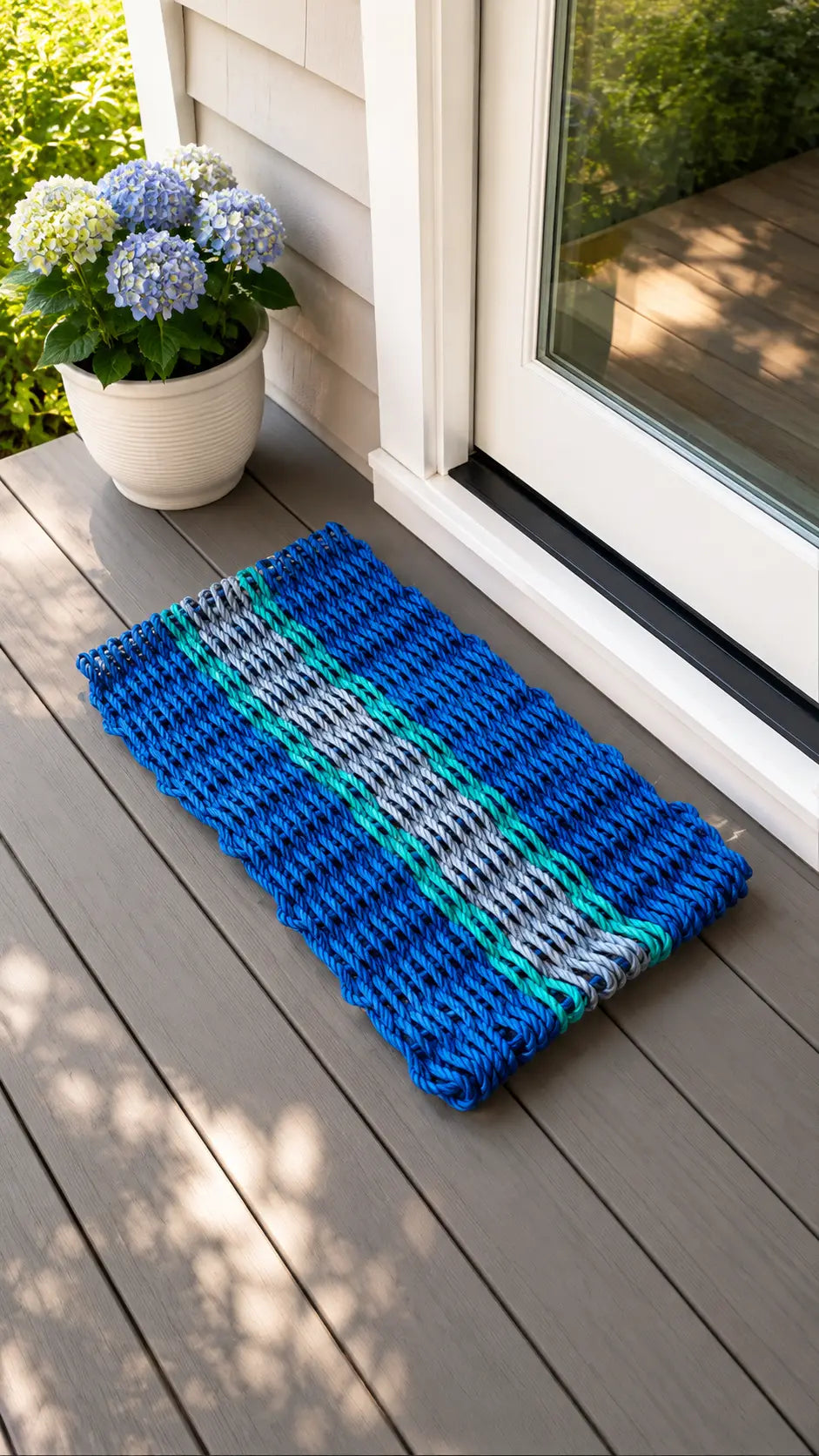 Lobster Rope Door Mat, Blue and Light Gray, Teal accents