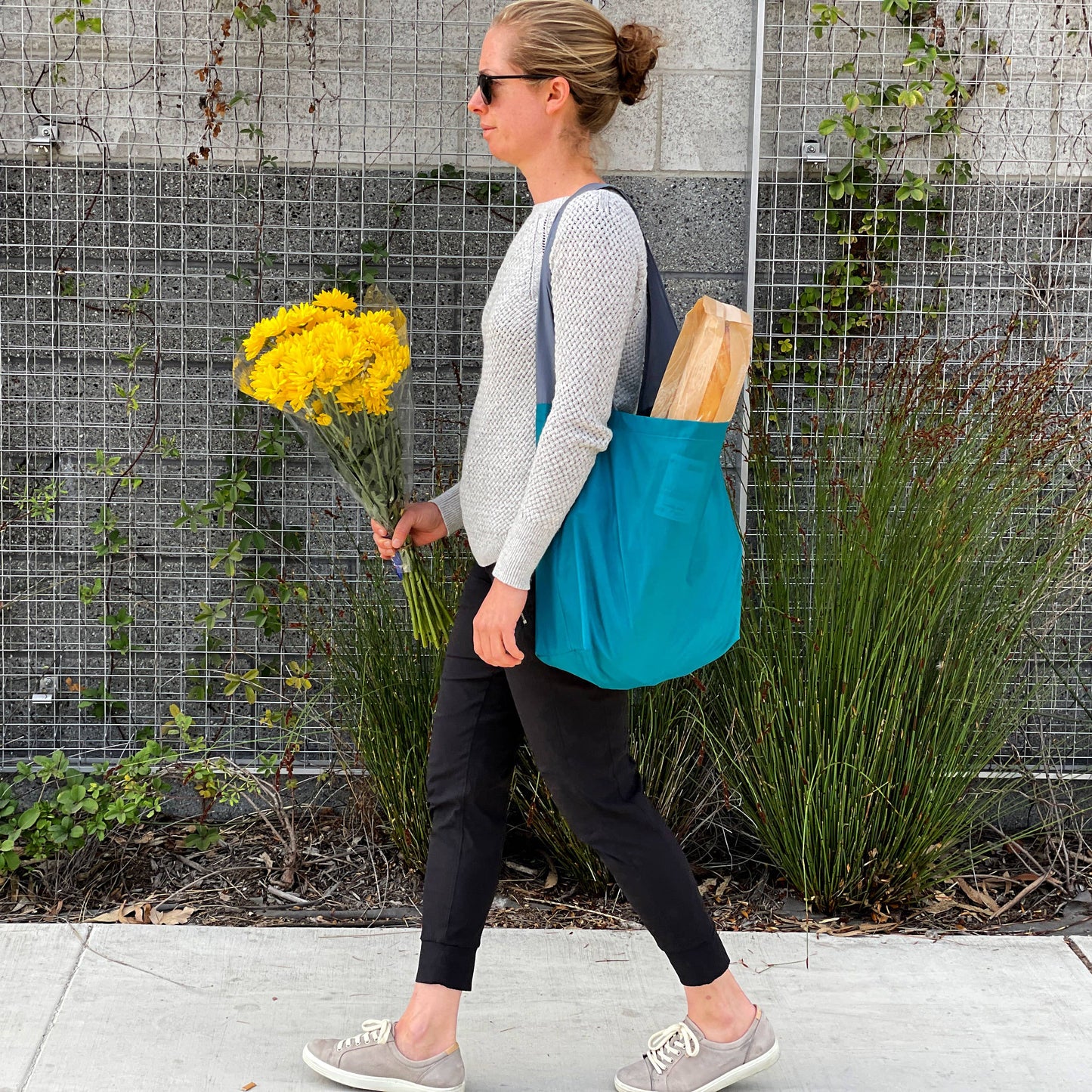 24-7 Bag - fold up tote bag - black