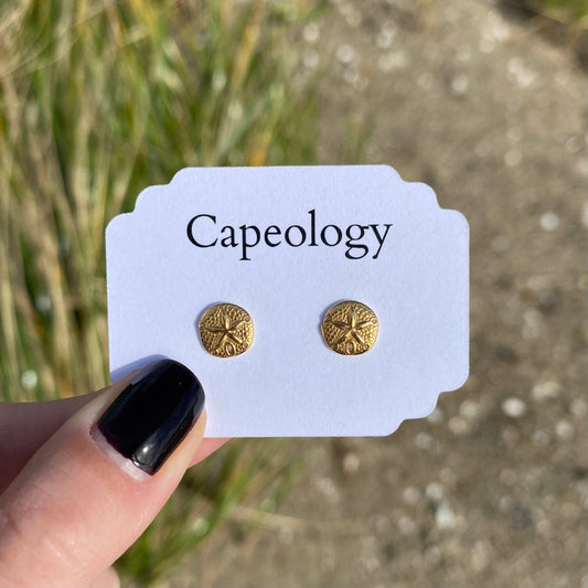 Sand Dollar Earrings: Gold