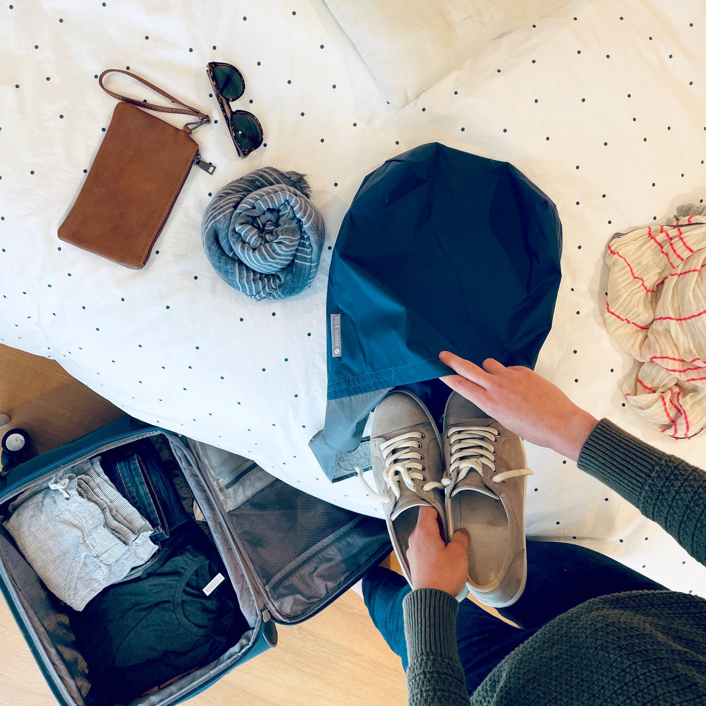 24-7 Bag - fold up tote bag - eggplant