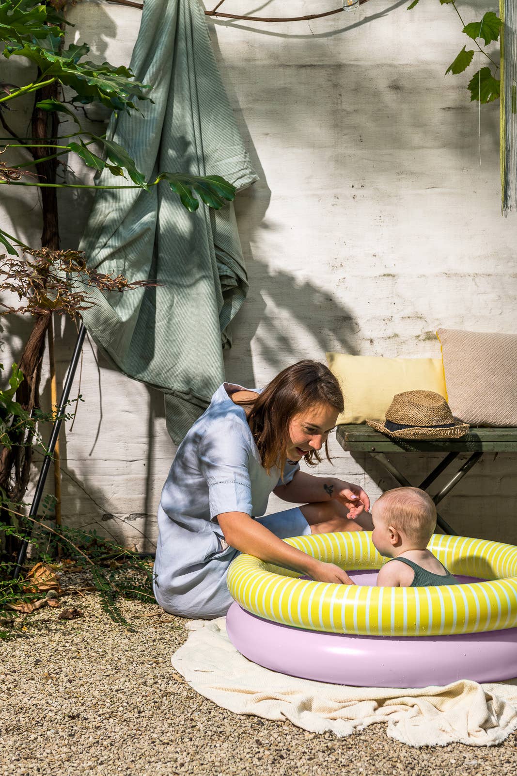 Quut Dippy Small - Kids Inflatable Pool - 32 inches: Banana Pink