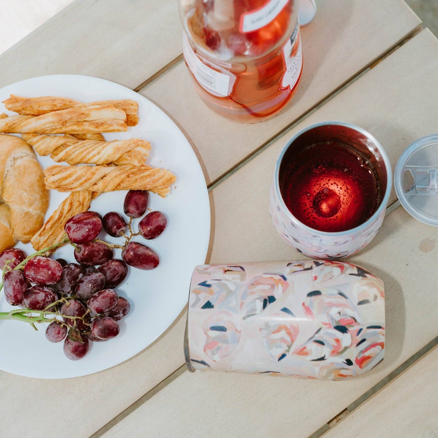 16oz Wine Tumbler - Peach Gems: Default Title