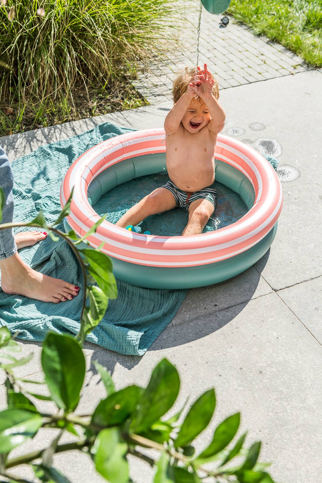 Quut Dippy Small - Kids Inflatable Pool - 32 inches: Banana Pink