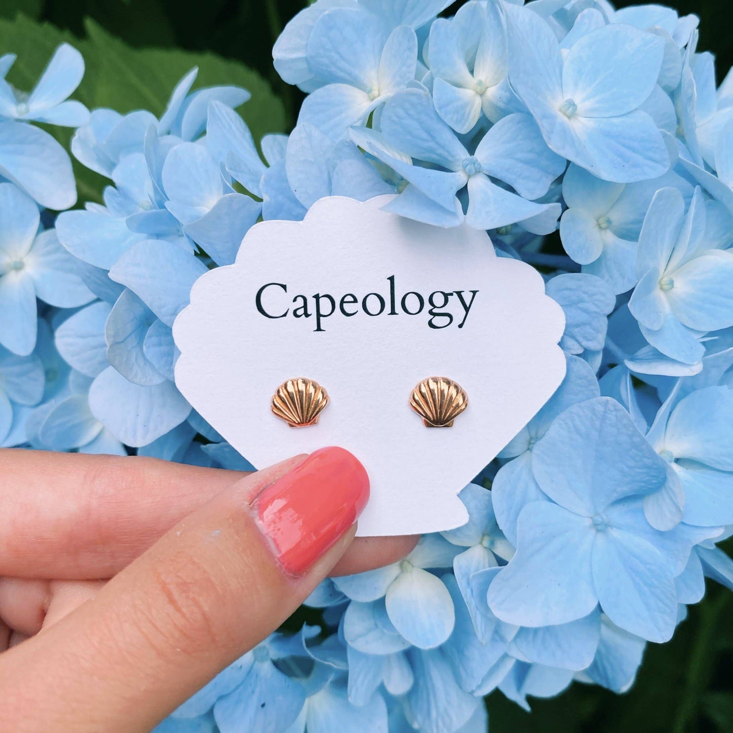 Seashell Earrings: Rose Gold