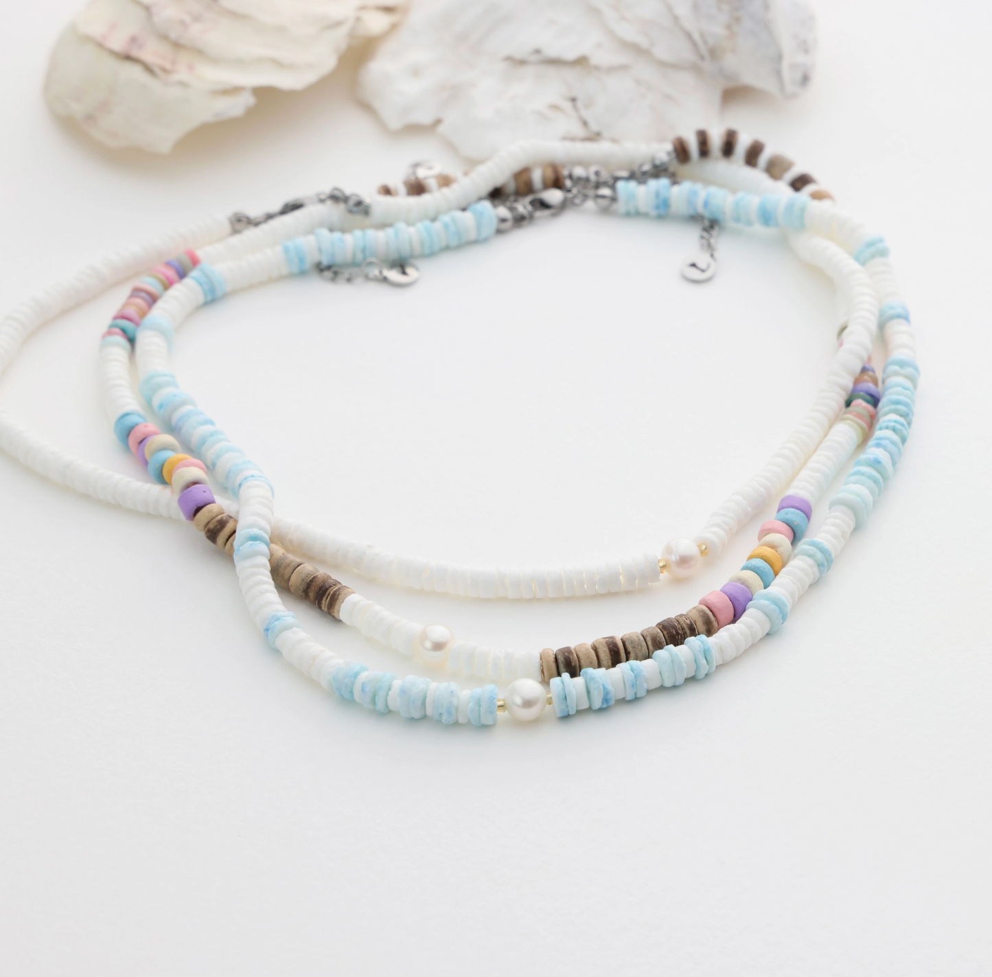 Puka Shell Ocean Breeze Choker Necklace SKY