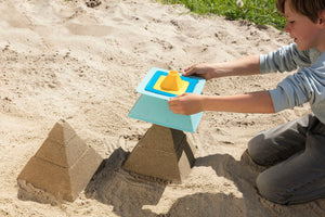 Quut Pira - 3-Layered Sand Pyramid Builder